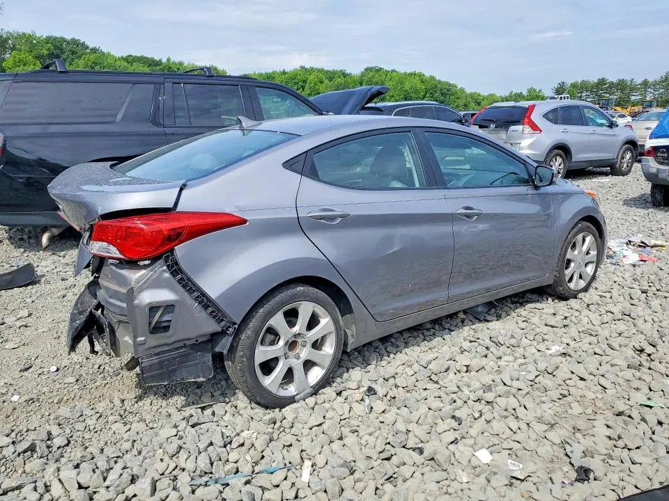 2011 HYUNDAI ELANTRA LIMITED  
