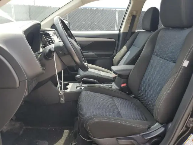 2016 MITSUBISHI OUTLANDER SE  