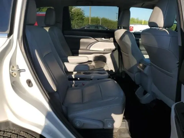 2018 TOYOTA HIGHLANDER LIMITED  