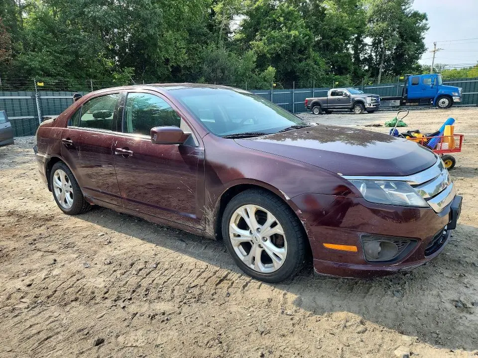 2012 FORD FUSION SE  