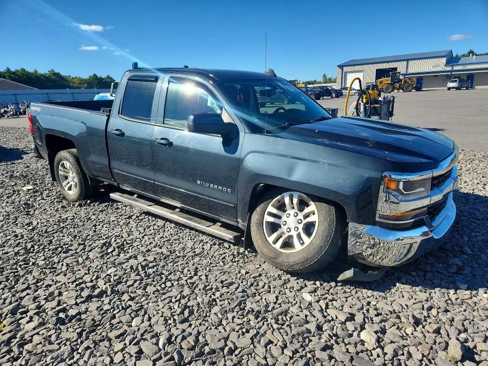 2017 CHEVROLET SILVERADO K1500 LT  