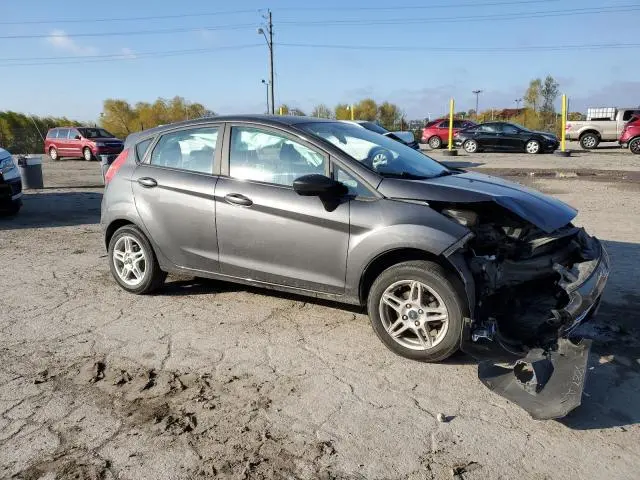 2019 FORD FIESTA SE  
