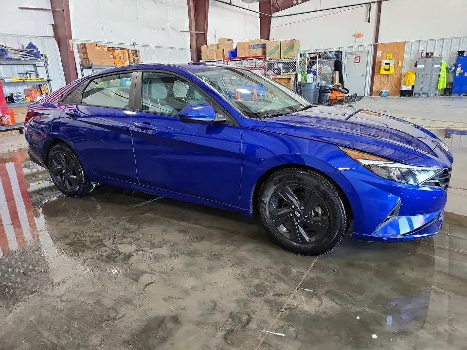2023 HYUNDAI ELANTRA BLUE  