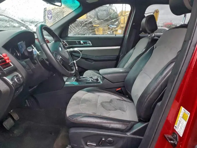 2017 FORD EXPLORER XLT  