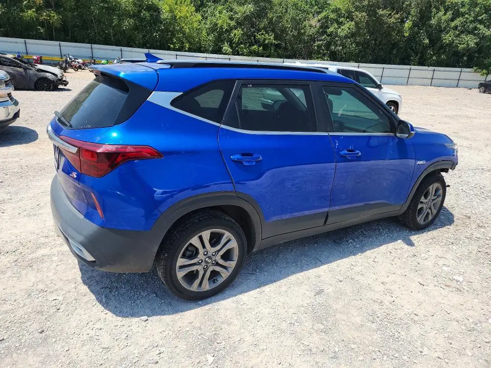 2021 KIA SELTOS S  