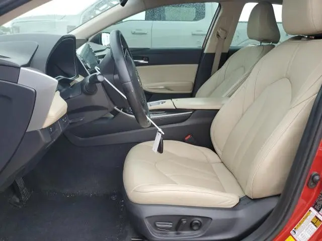 2021 TOYOTA AVALON XLE  