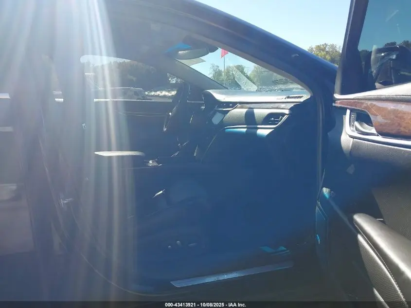 2017 CADILLAC XTS LUXURY