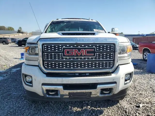 2019 GMC SIERRA K2500 DENALI  