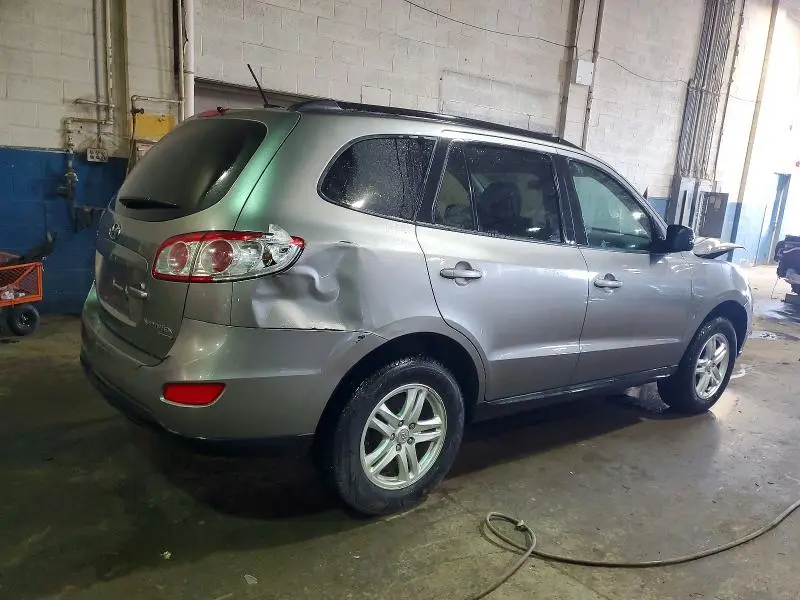 2011 HYUNDAI SANTA FE GLS  