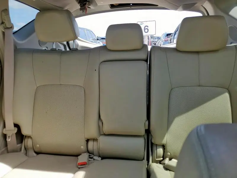 2010 NISSAN MURANO S  