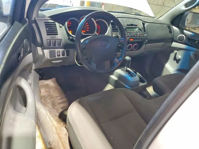 2010 TOYOTA TACOMA BASE  