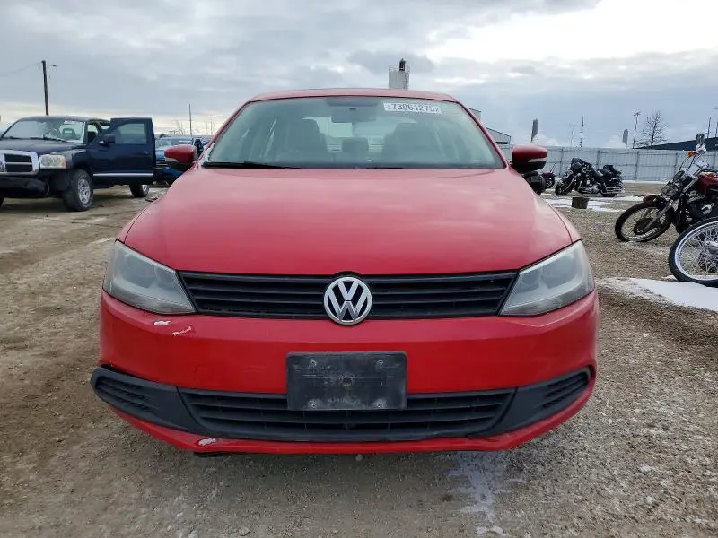 2012 VOLKSWAGEN JETTA SE  