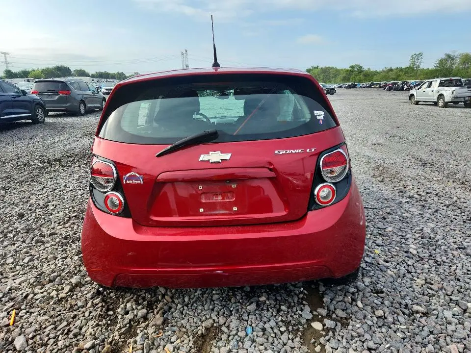 2014 CHEVROLET SONIC LT  