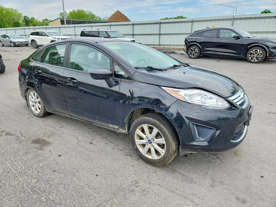 2012 FORD FIESTA SE  