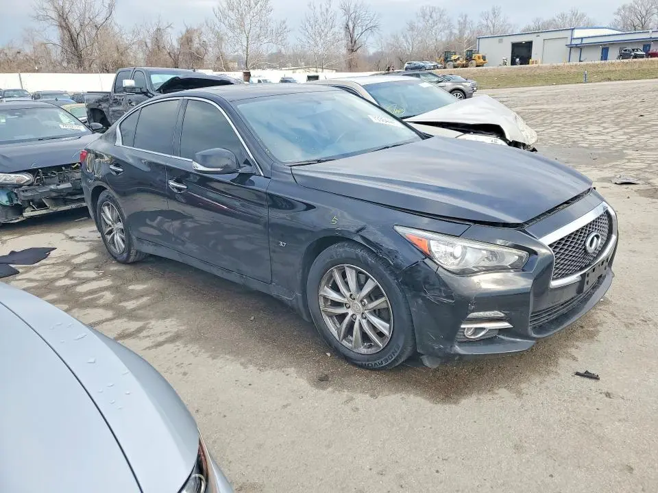 2015 INFINITI Q50 PREMIUM  