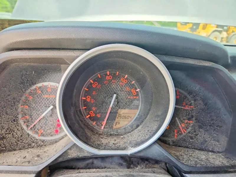 2012 TOYOTA 4RUNNER SR5  