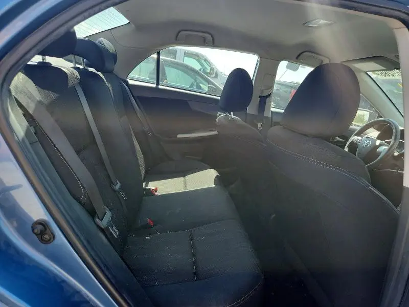 2013 TOYOTA COROLLA S  