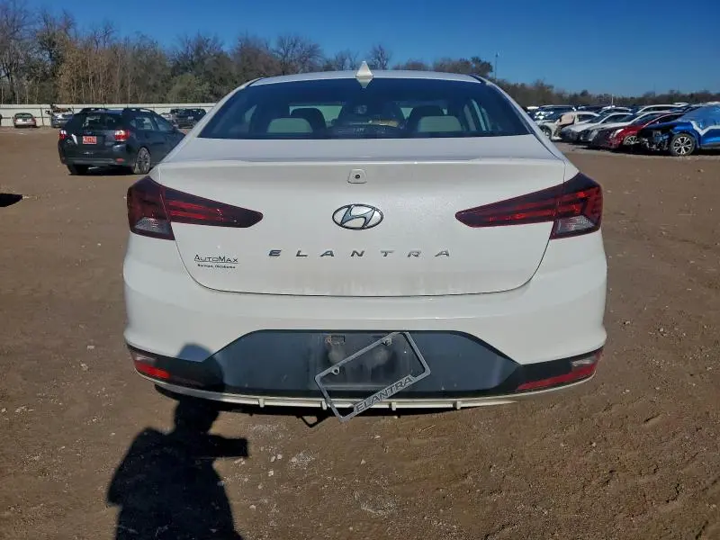 2019 HYUNDAI ELANTRA SEL  