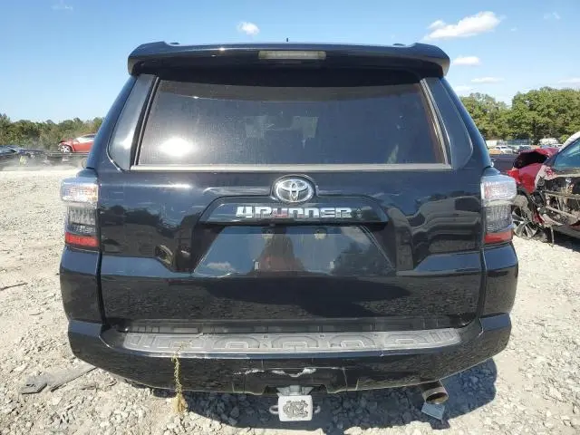 2020 TOYOTA 4RUNNER SR5  