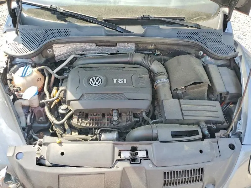 2016 VOLKSWAGEN BEETLE S  