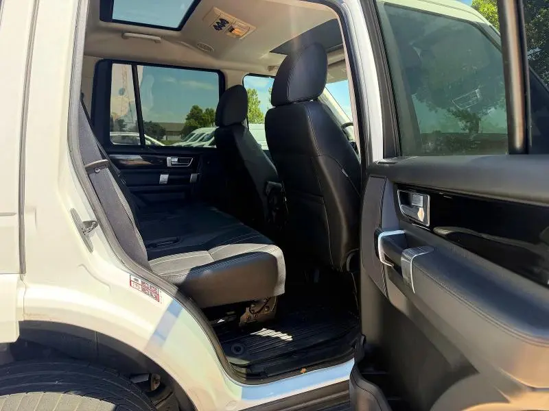 2015 LAND ROVER LR4 HSE  