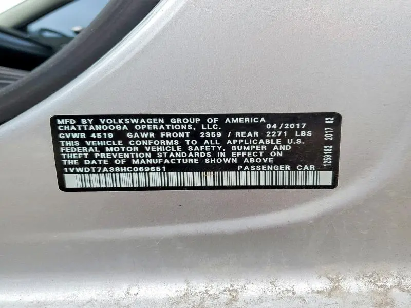 2017 VOLKSWAGEN PASSAT R-LINE  