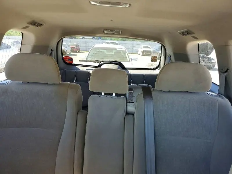 2013 TOYOTA HIGHLANDER PLUS  