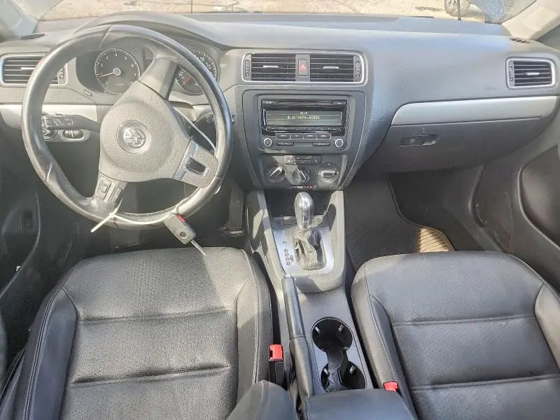 2014 VOLKSWAGEN JETTA SE  
