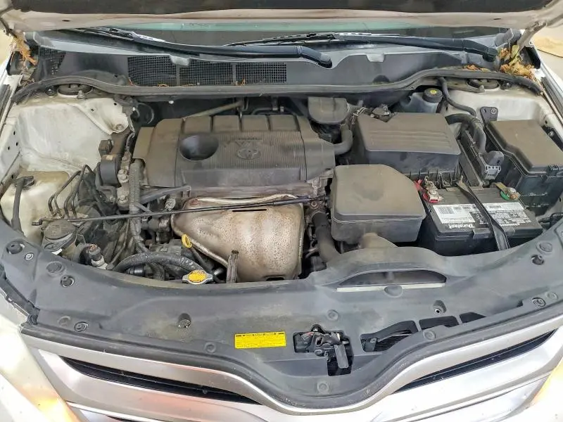 2013 TOYOTA VENZA XLE  