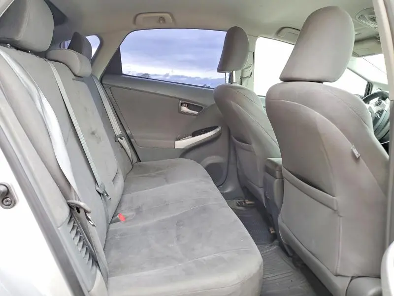 2010 TOYOTA PRIUS II  