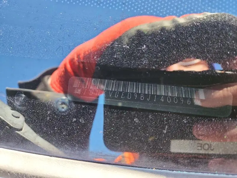 2011 CHEVROLET TRAVERSE LT  