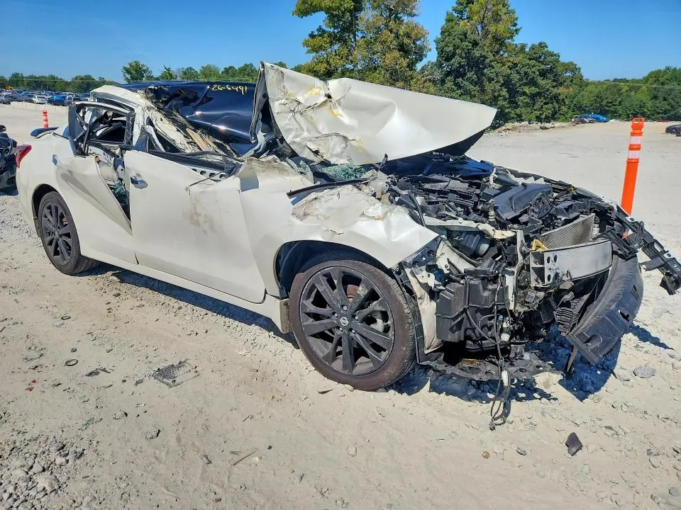 2018 NISSAN ALTIMA 2.5 SR  