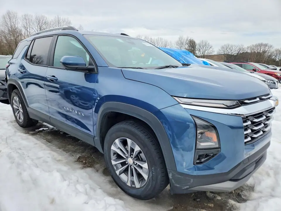 2025 CHEVROLET EQUINOX LT  