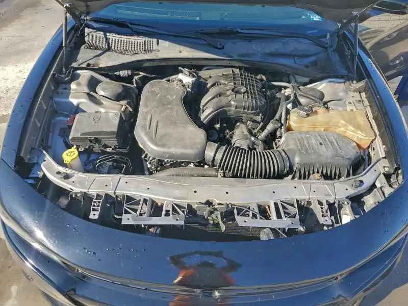 2015 DODGE CHARGER SE  