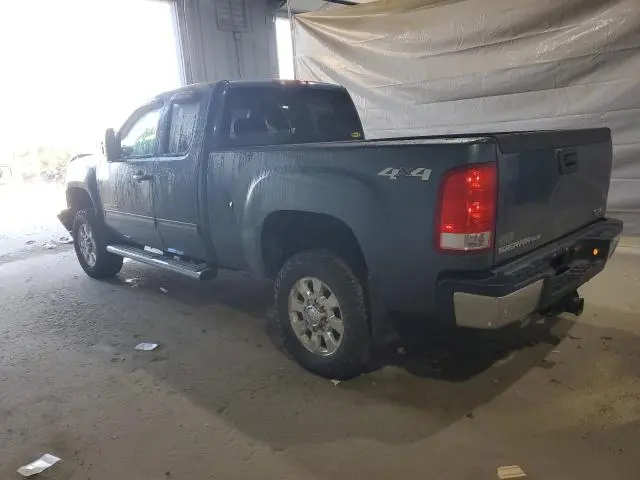 2011 GMC SIERRA K2500 SLE  