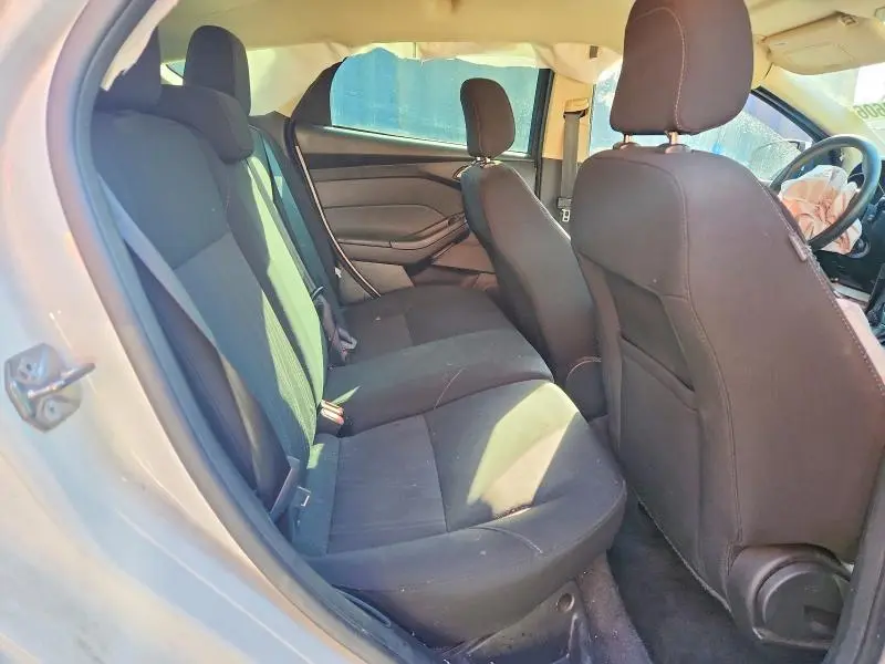 2018 FORD FOCUS SE  