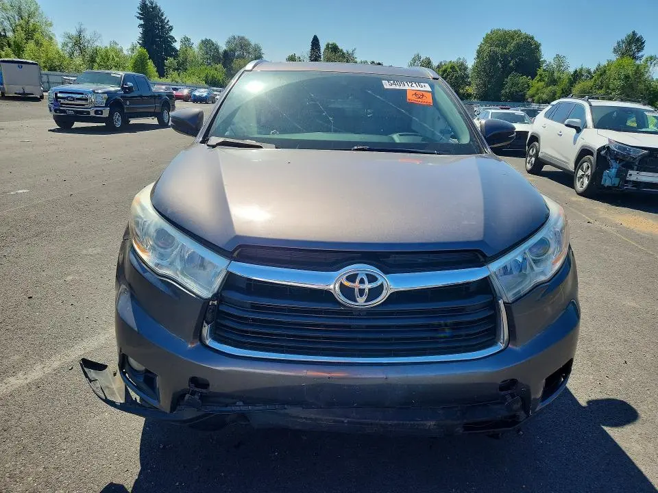 2014 TOYOTA HIGHLANDER XLE  