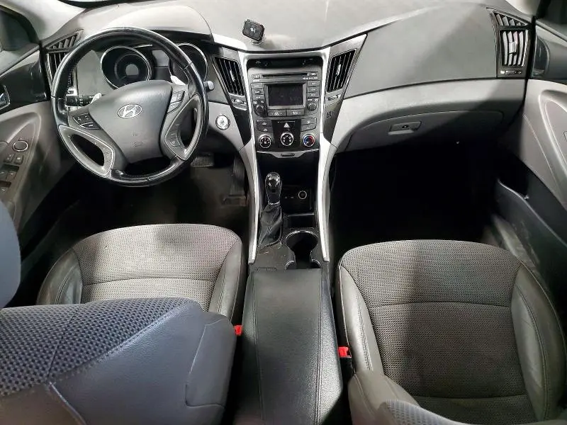 2014 HYUNDAI SONATA SE  