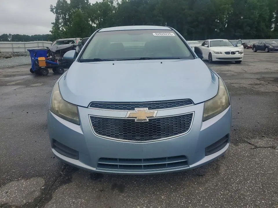 2011 CHEVROLET CRUZE   