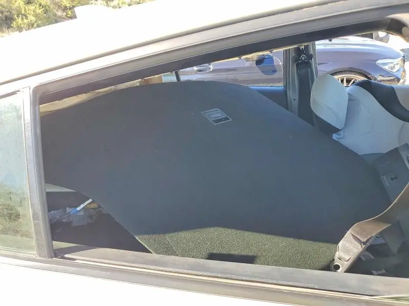 2018 TOYOTA PRIUS FOUR TOURING  