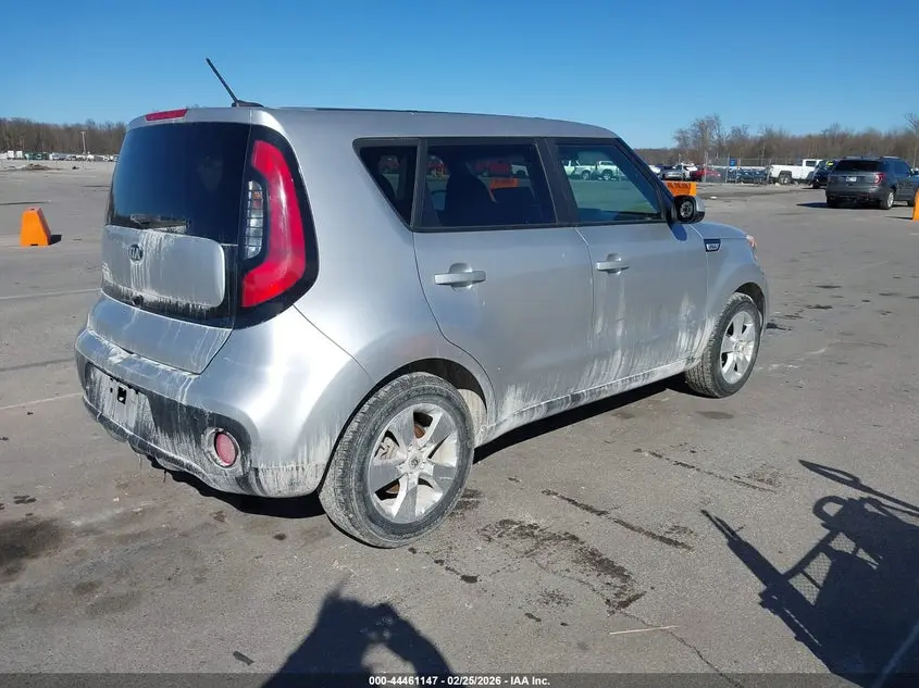 2019 KIA SOUL  