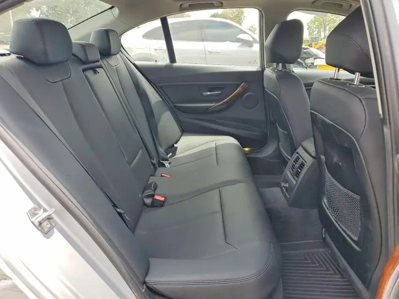 2016 BMW 320 XI  