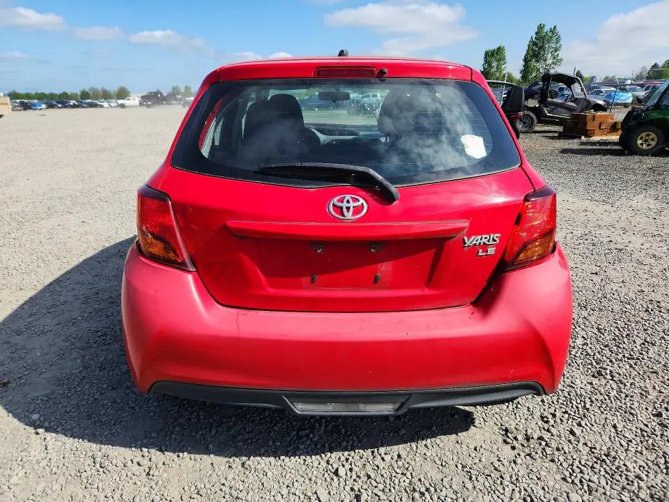 2015 TOYOTA YARIS 5-DOOR LE  