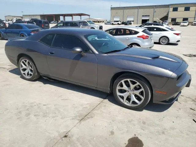 2016 DODGE CHALLENGER SXT