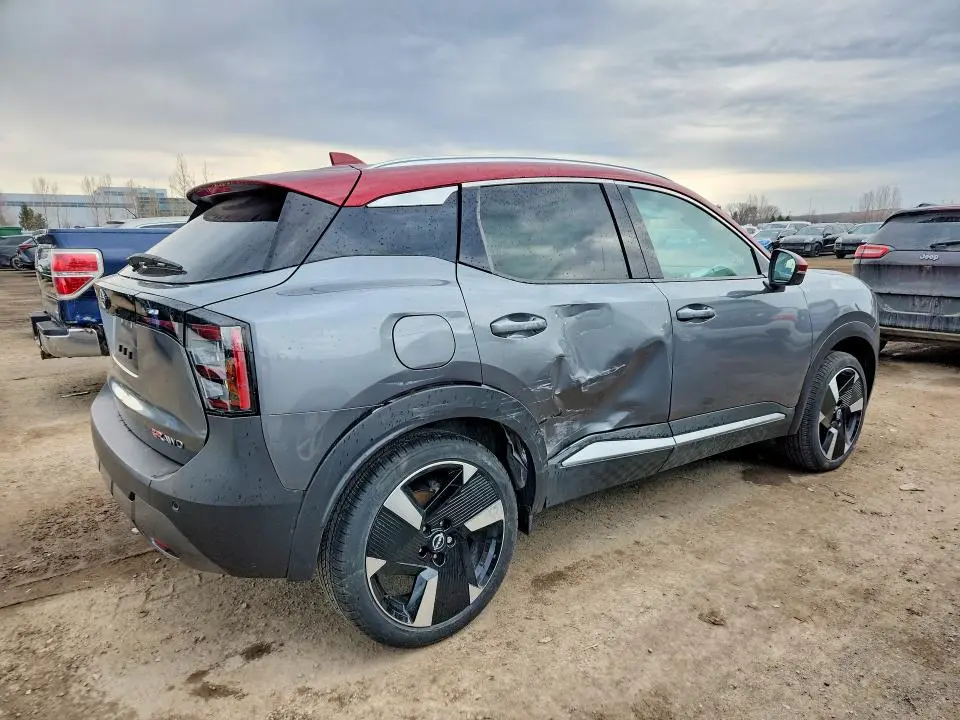 2025 NISSAN KICKS SR  