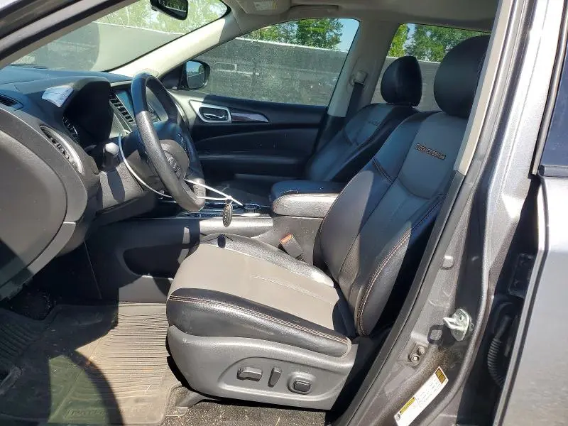 2019 NISSAN PATHFINDER SL  