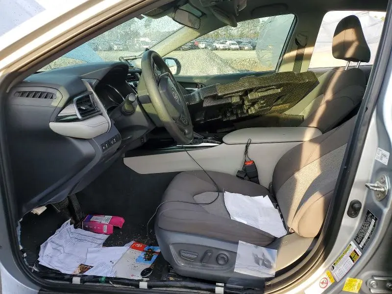 2019 TOYOTA CAMRY LE  