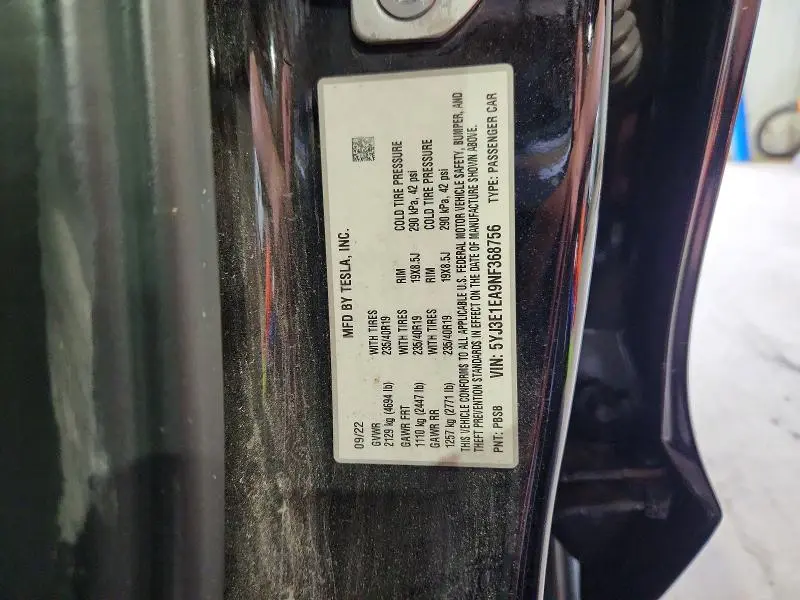 2022 TESLA MODEL 3   