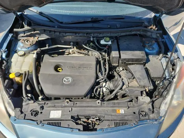 2011 MAZDA 3 S  