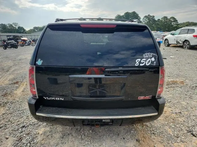 2010 GMC YUKON DENALI  